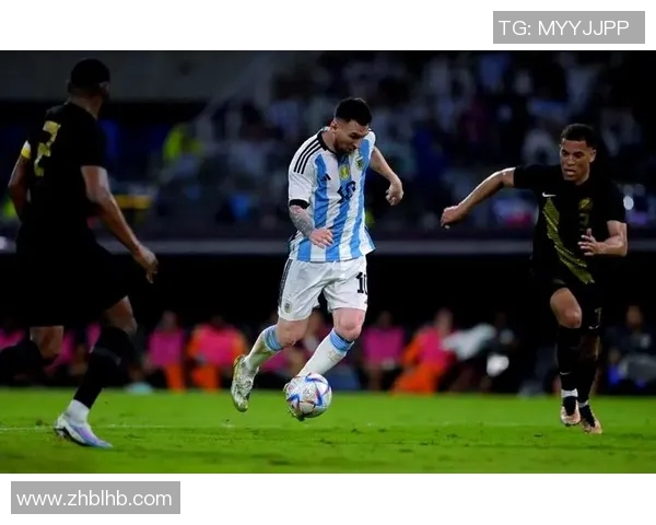 梅西引领新时代足球风潮他如何重塑足坛历史与未来